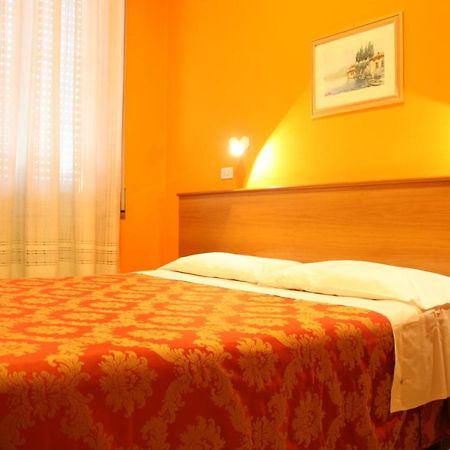Hotel Garden Milano Exterior foto
