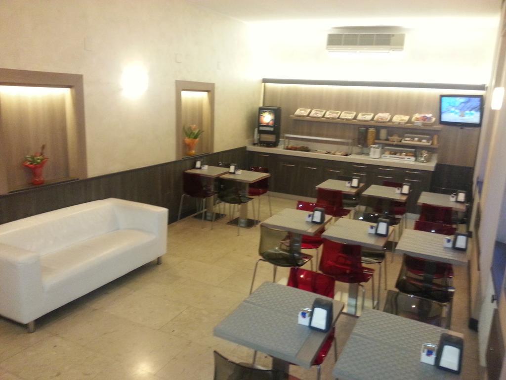 Hotel Garden Milano Exterior foto