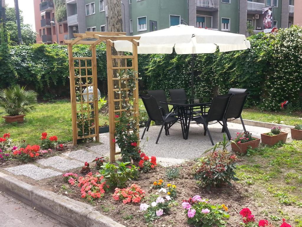 Hotel Garden Milano Exterior foto